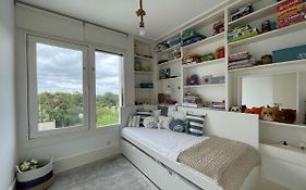Beautiful Penthouse Apartment With Terrace - 4 Minute Walk To The Beach